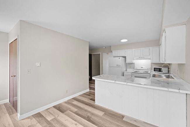 Building Photo - 6301 Frank N Dot Ct