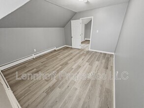 Building Photo - 417 Westford St