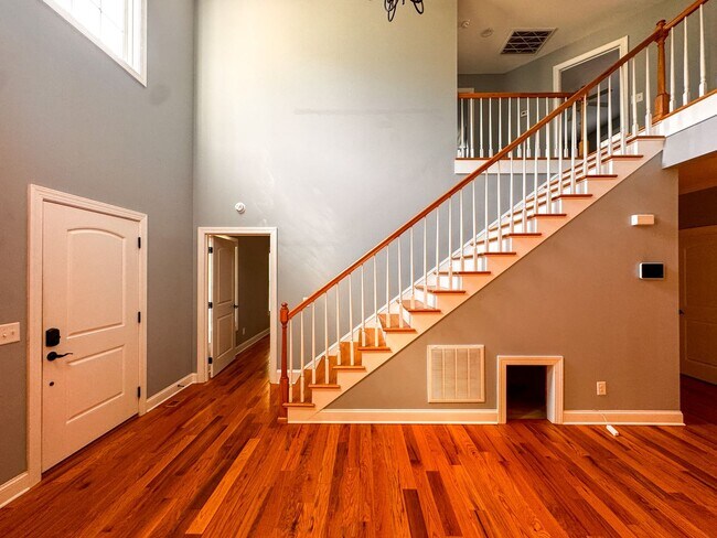 Foto del edificio - Spacious 5 Bed 3.5 Bath Home in Carthage