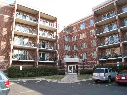 6400 W. Berteau - 6400 W Berteau Ave