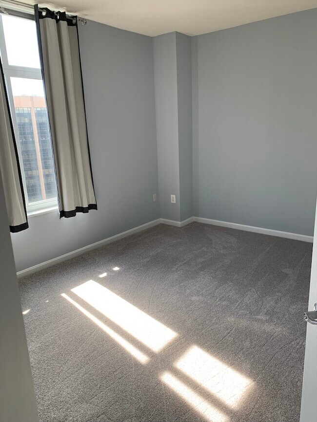 Photo - 3101 N Hampton Dr Apartment