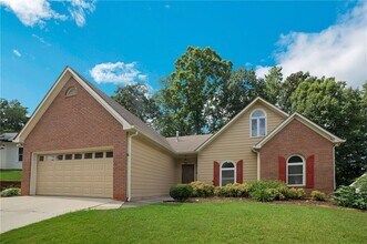 Building Photo - 487 Ravinia Way