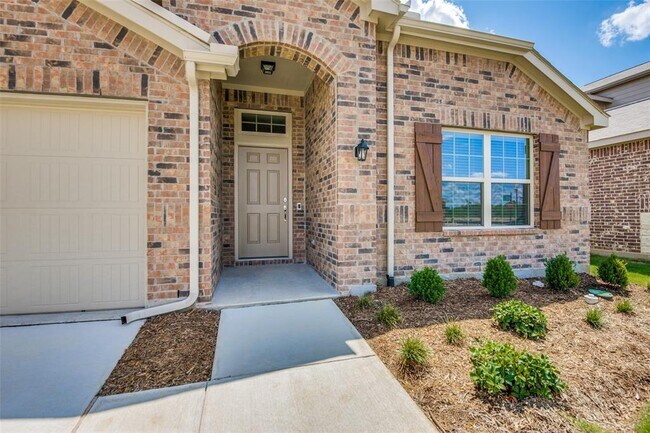 Building Photo - 1165 Dravite Dr