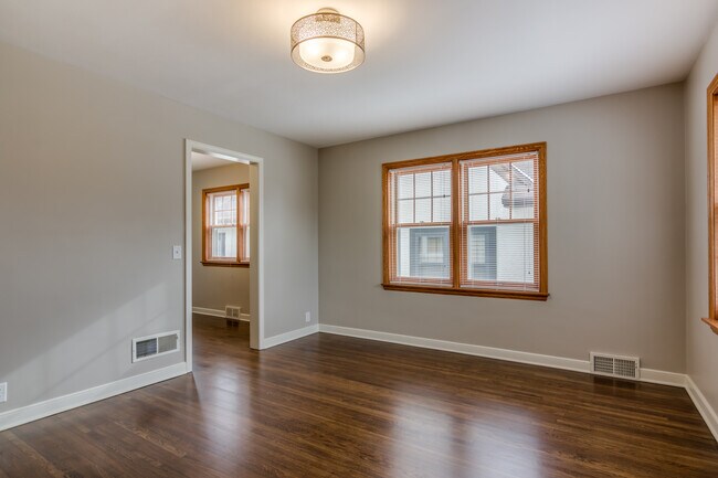 Foto del edificio - 5141 28th Ave S