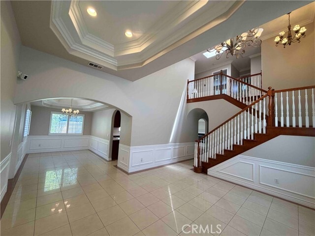 Building Photo - 5618 Encinita Ave
