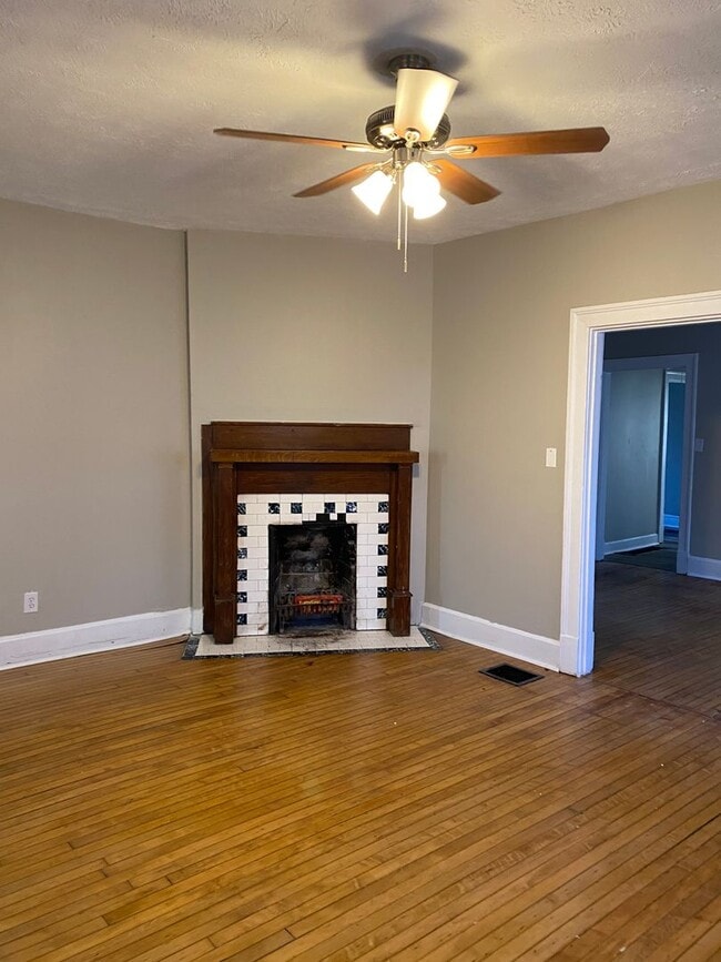 Photo - 486 Price Rd House