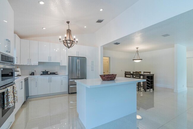 Foto del edificio - 8425 SW 185th St