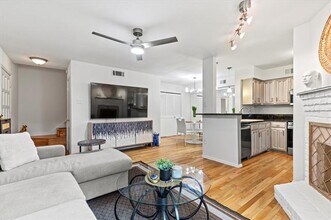 Building Photo - 5626 Preston Oaks Rd