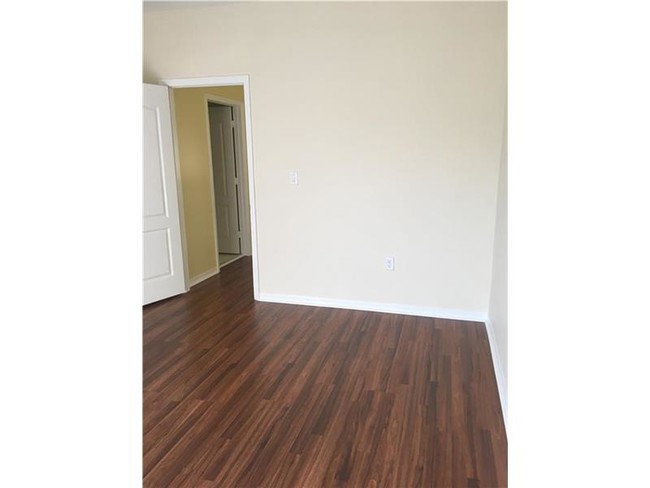 Foto del edificio - 2320 NW 162nd Way