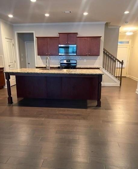 Foto del edificio - 20 Holdings Dr