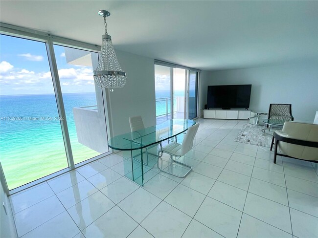 Foto del edificio - 2030 S Ocean Dr