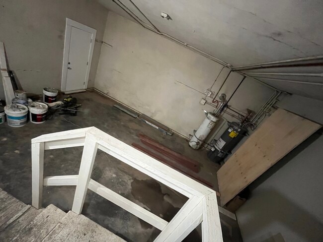 Building Photo - 1814 3rd St