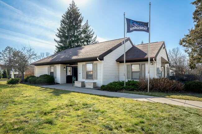 Clubhouse - Newly Renovated - Beckwith Place Apartments