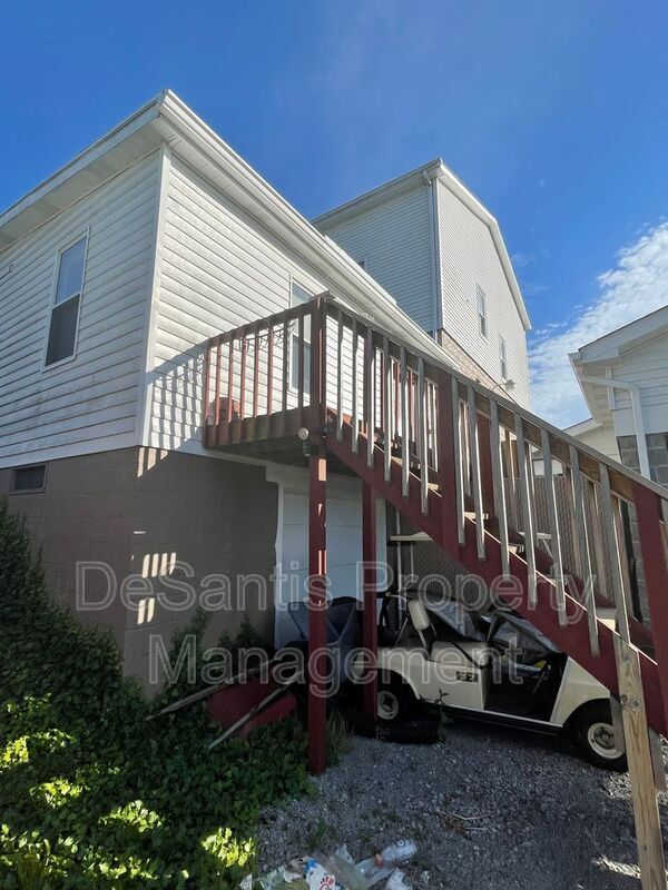 Building Photo - 2061 Brodhead Rd