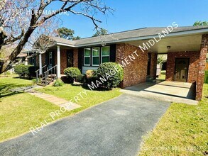 Building Photo - 2140 Huffman Dr