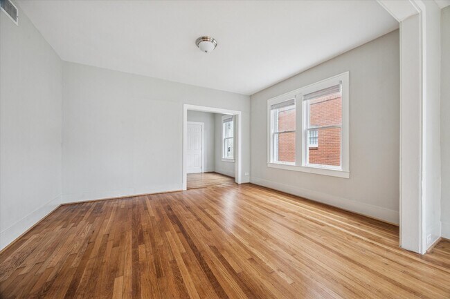 Foto del edificio - 2510 Kingston St