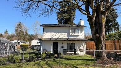 Building Photo - 7245 S Prospect St