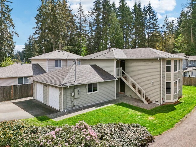 Building Photo - 13411 Meadow Rd