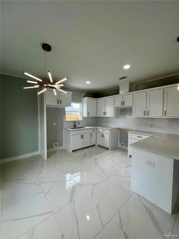 Foto del edificio - 5600 Northwestern Ave