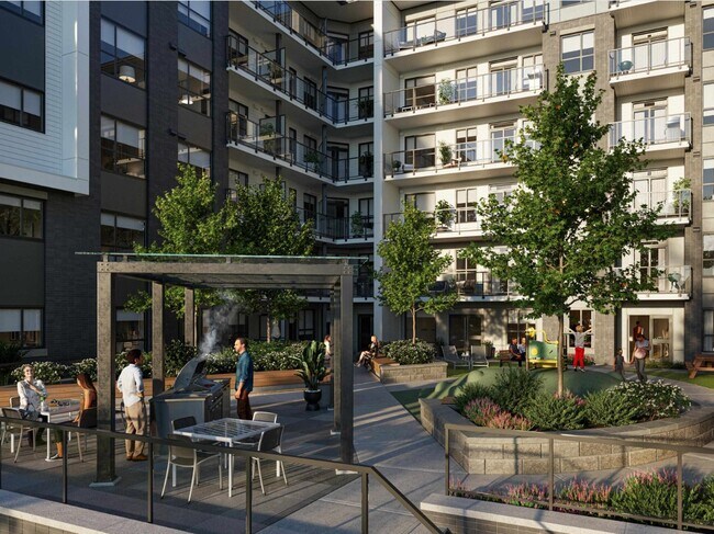 Photo du bâtiment - 13455 94A Av