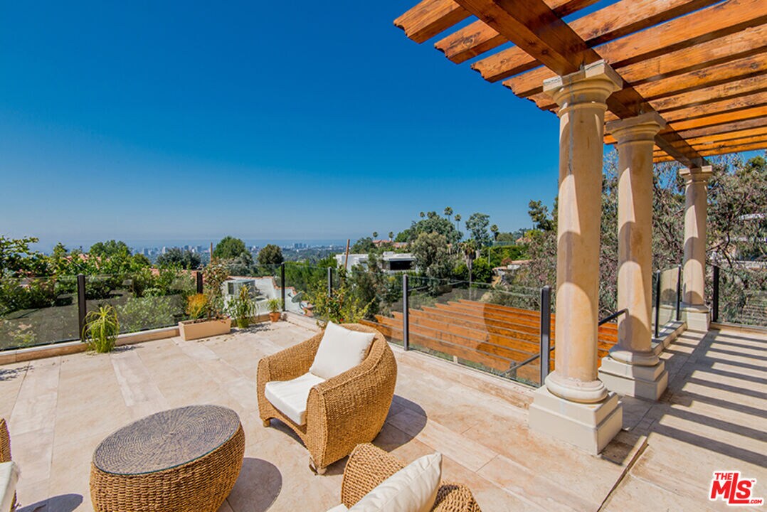 Foto principal - 1351 Tower Grove Dr