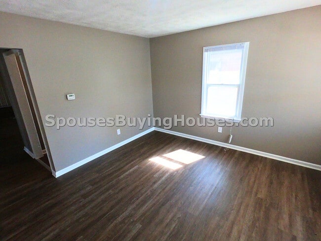 Photo - 2517 S McClure St House