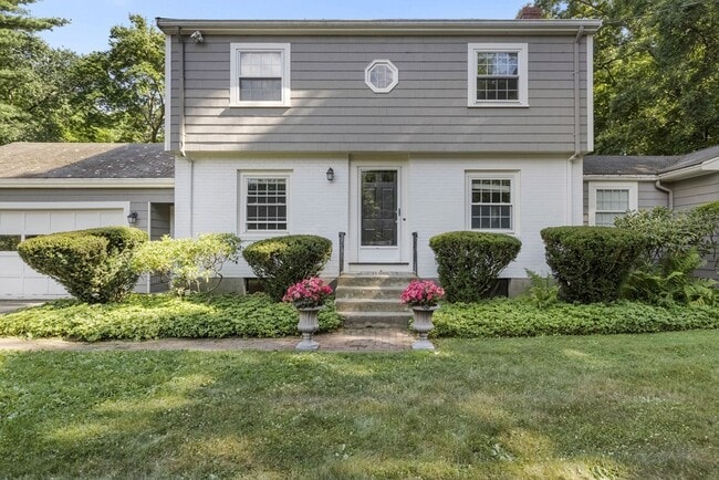 Building Photo - 216 Claybrook Rd
