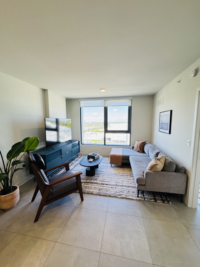 Building Photo - 224 NW 31st St