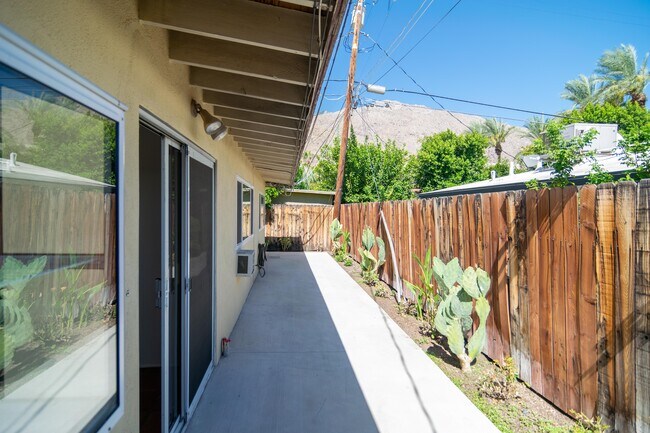 Building Photo - 474 Avenida Ortega