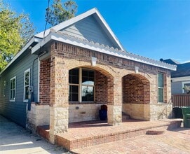 Building Photo - 1714 Mary St