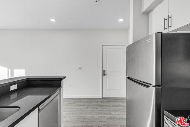 Foto del edificio - 3518 Chesapeake Ave
