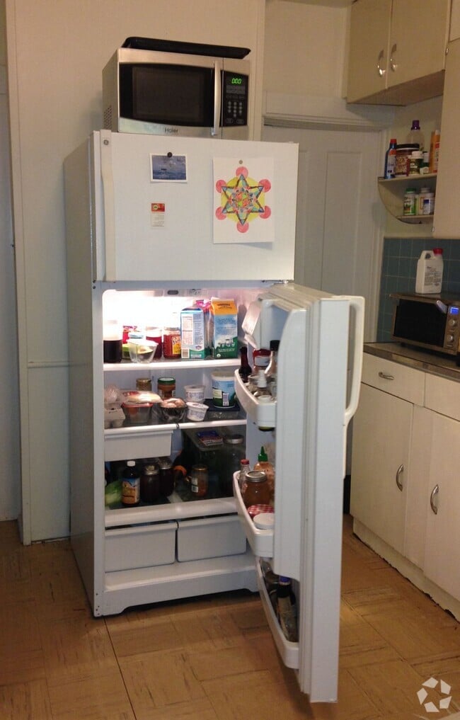 Apartments For Rent in Bennington VT with Hardwood Floors 1 Rentals