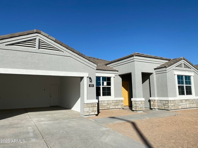 Building Photo - 225 N 190th Ave