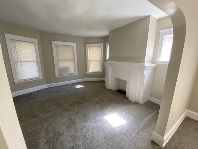 Building Photo - 2016 West 85th Street, Unit Up