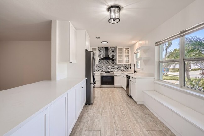 Foto del edificio - 1431 Croydon Drive