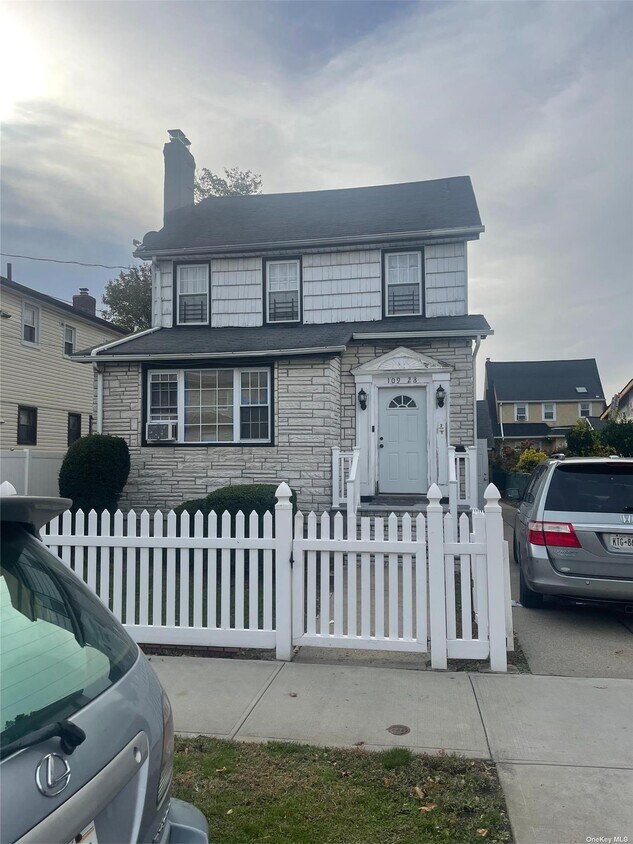Primary Photo - 109-28 215th St