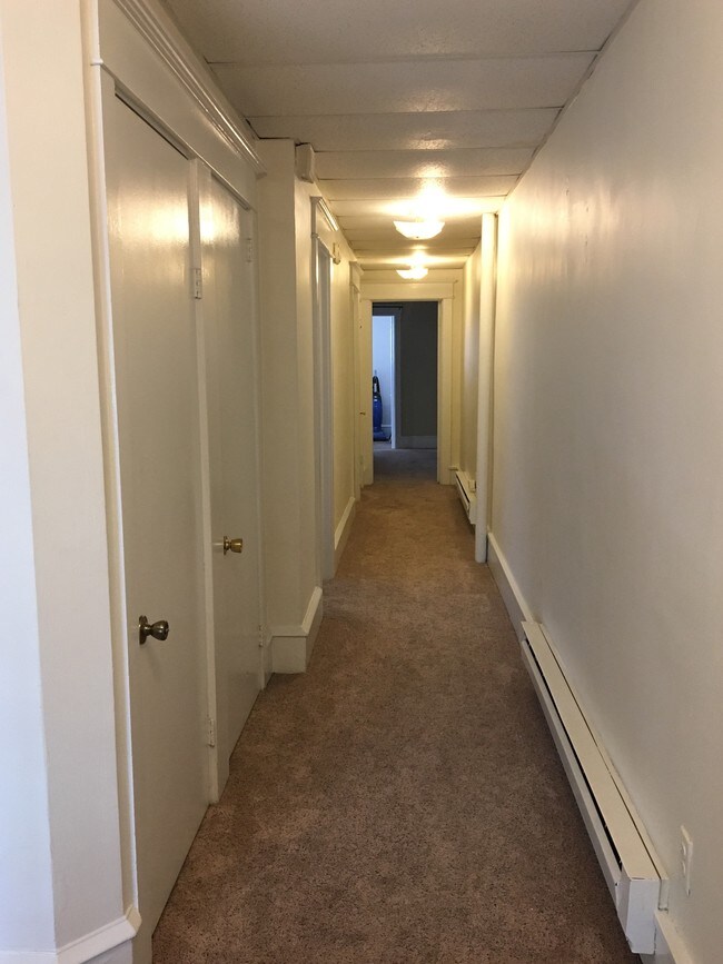 403 N Haddon Ave Unit 2nd f, Haddonfield, NJ 08033 Apartments in