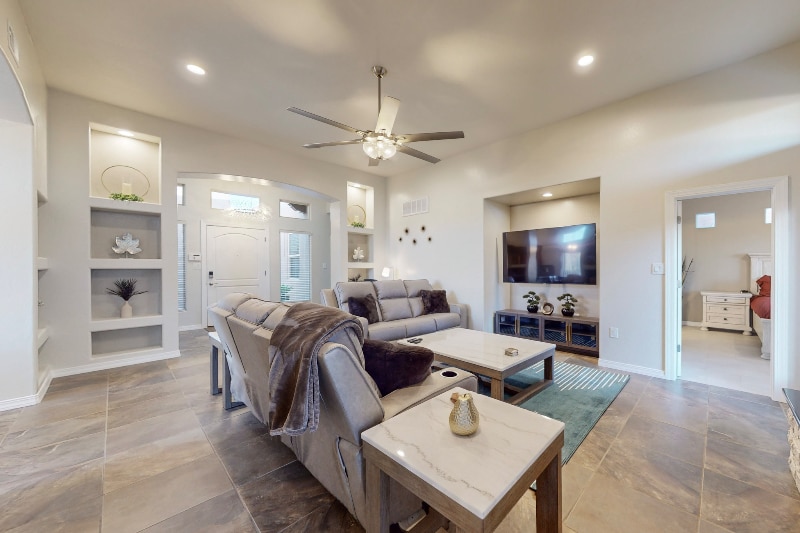 Primary Photo - 6620 Agave Verde Way NE