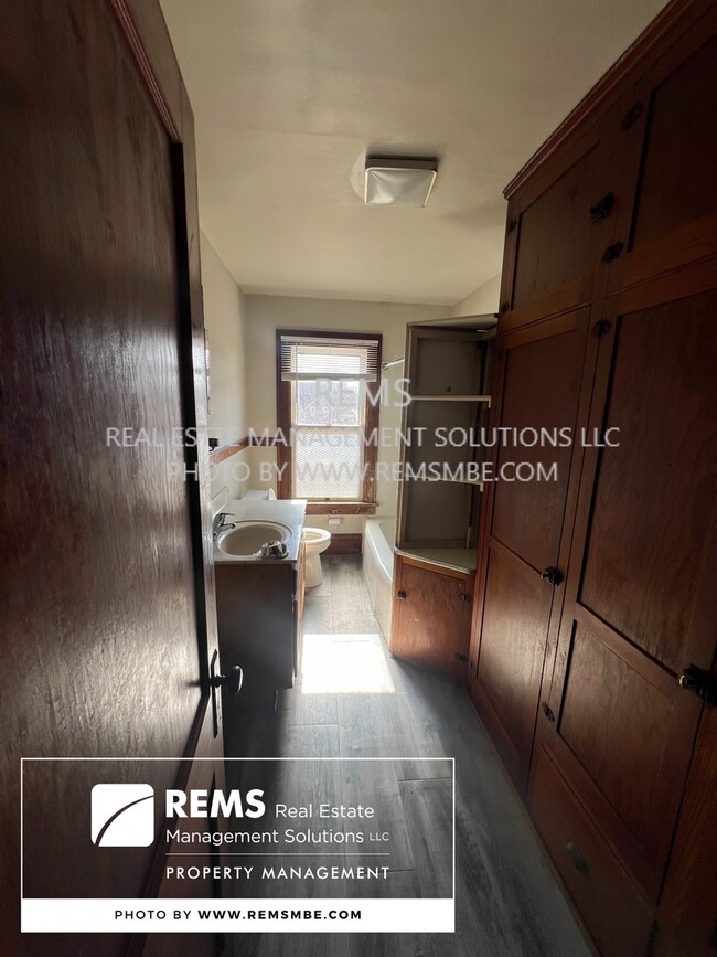 Foto del edificio - 431-437 Clark St.