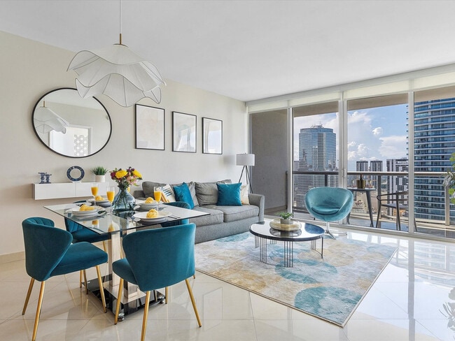 Building Photo - 485 Brickell Ave