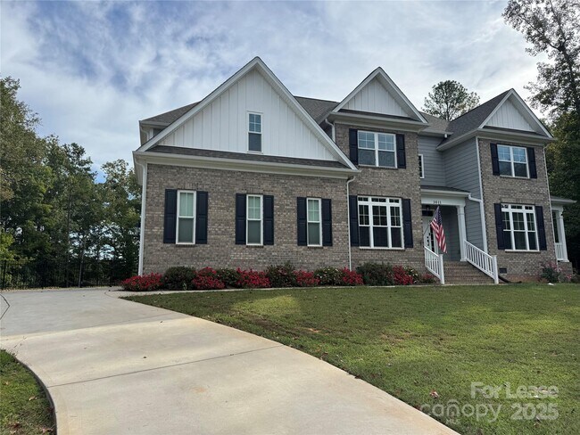 Foto del edificio - 3011 Waxhaw Crossing Dr