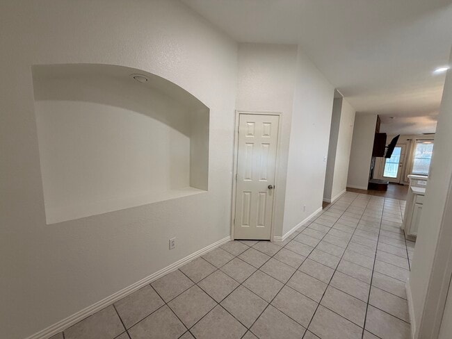 Building Photo - 13640 Cherokee Ranch Rd