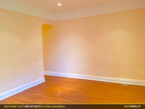 Foto del edificio - 12 Bleecker St