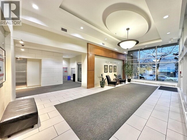 Building Photo - 4388 Buchanan St