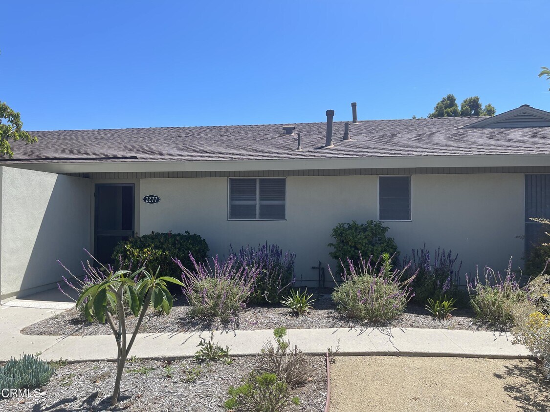 2277 Camilar Dr, Camarillo, CA 93010 Condo for Rent in Camarillo, CA