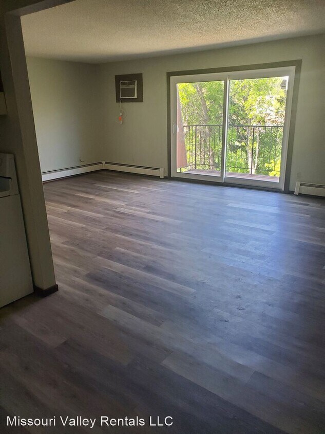 Foto principal - 1511 1st Ave NW