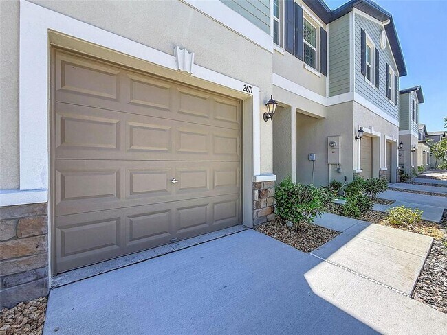 Foto del edificio - 2671 Buttercup Lucine Ln