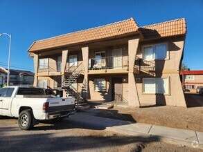 Building Photo - 1705 Breckenwood Ct