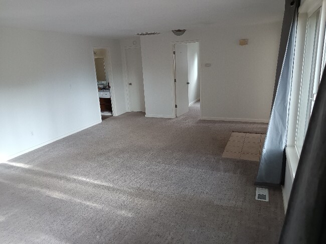 Foto del edificio - 635 SW 55th St