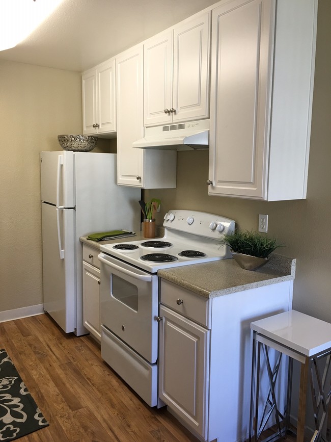 COCINA - Seabreeze Apartment Homes